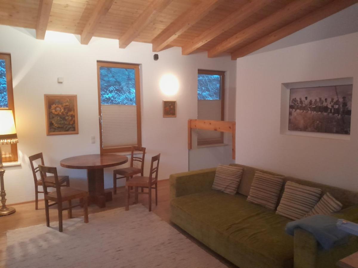 Haus Hotz Apart Talblick Grins Buitenkant foto
