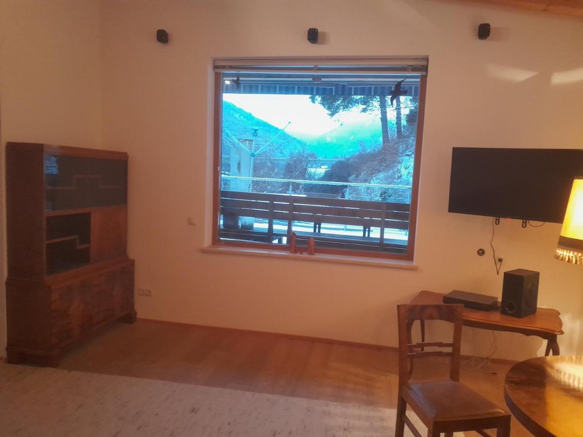 Haus Hotz Apart Talblick Grins Buitenkant foto