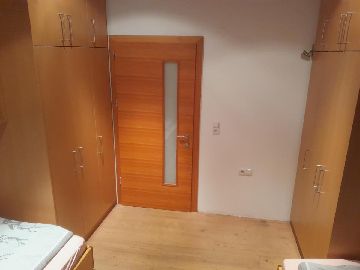 Haus Hotz Apart Talblick Grins Buitenkant foto