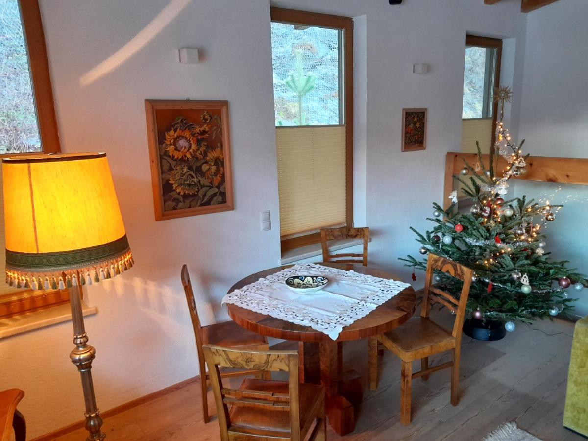 Haus Hotz Apart Talblick Grins Buitenkant foto